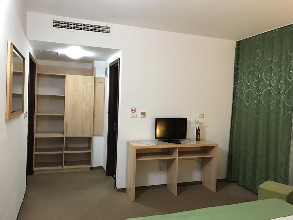 Pensiunea Carpe Diem Râmnicu Vâlcea 外观 照片